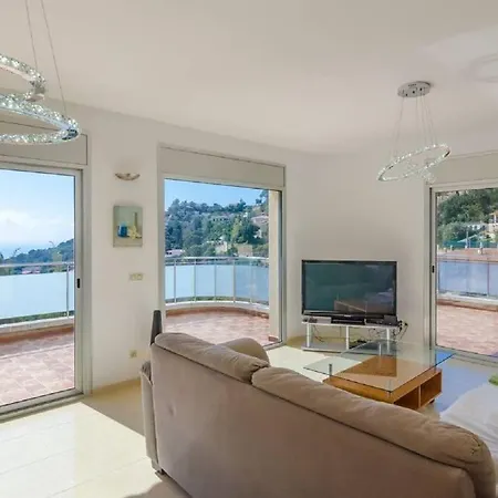 Holiday Home וילה *